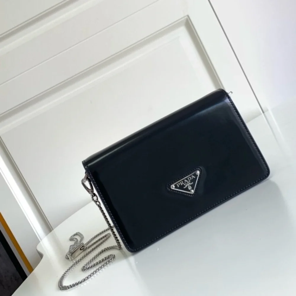 Prada Black Patent Leather Clutch with Chain - Picture 3 of 16